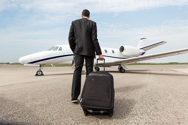 cw-privatejet-broker